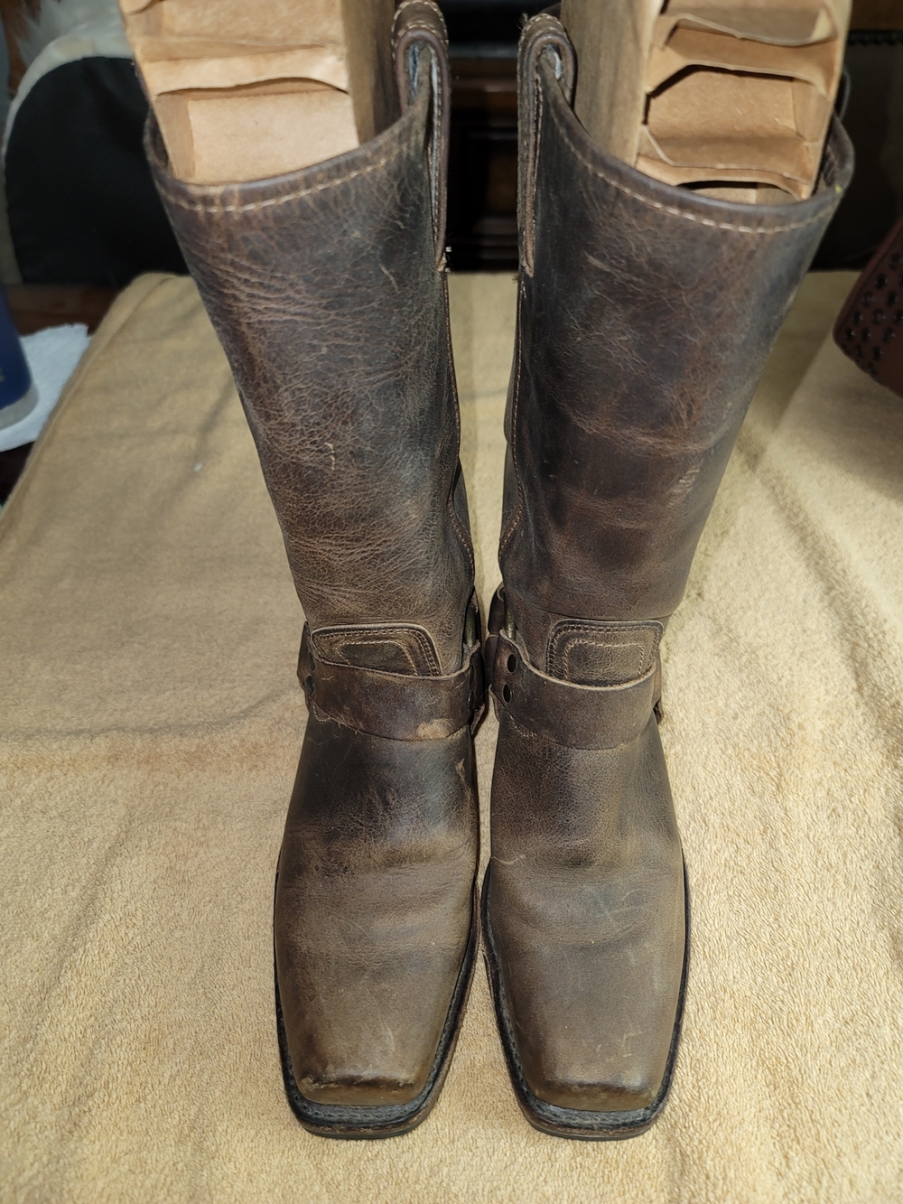 Frye Leather Harness Boots, Womens, Like New - Picture 4 of 10